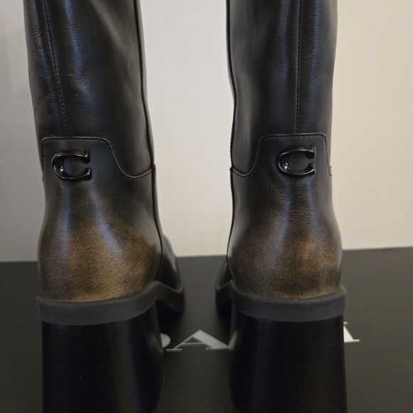 Coach Sculpted C Tall Boot. Size 10 Regular. - Picture 3 of 9